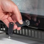 Baridi Back Bar Drinks Fridge with Hinged Double Door, 190L Capacity - DH272 - Image 11